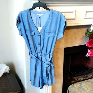 Love Tree Romper Small NWT